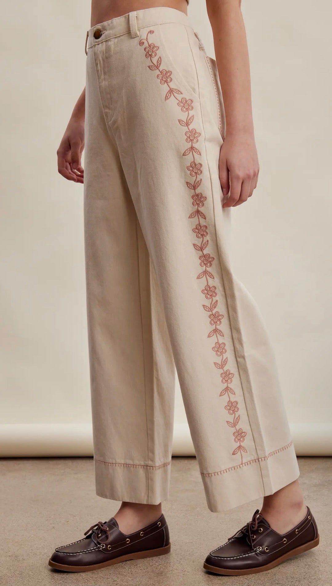 Embroidered Wide Leg Pant