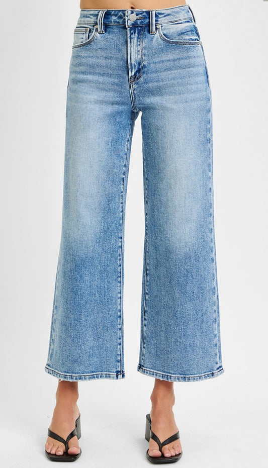 Risen Crop Wide Plus Size Jeans