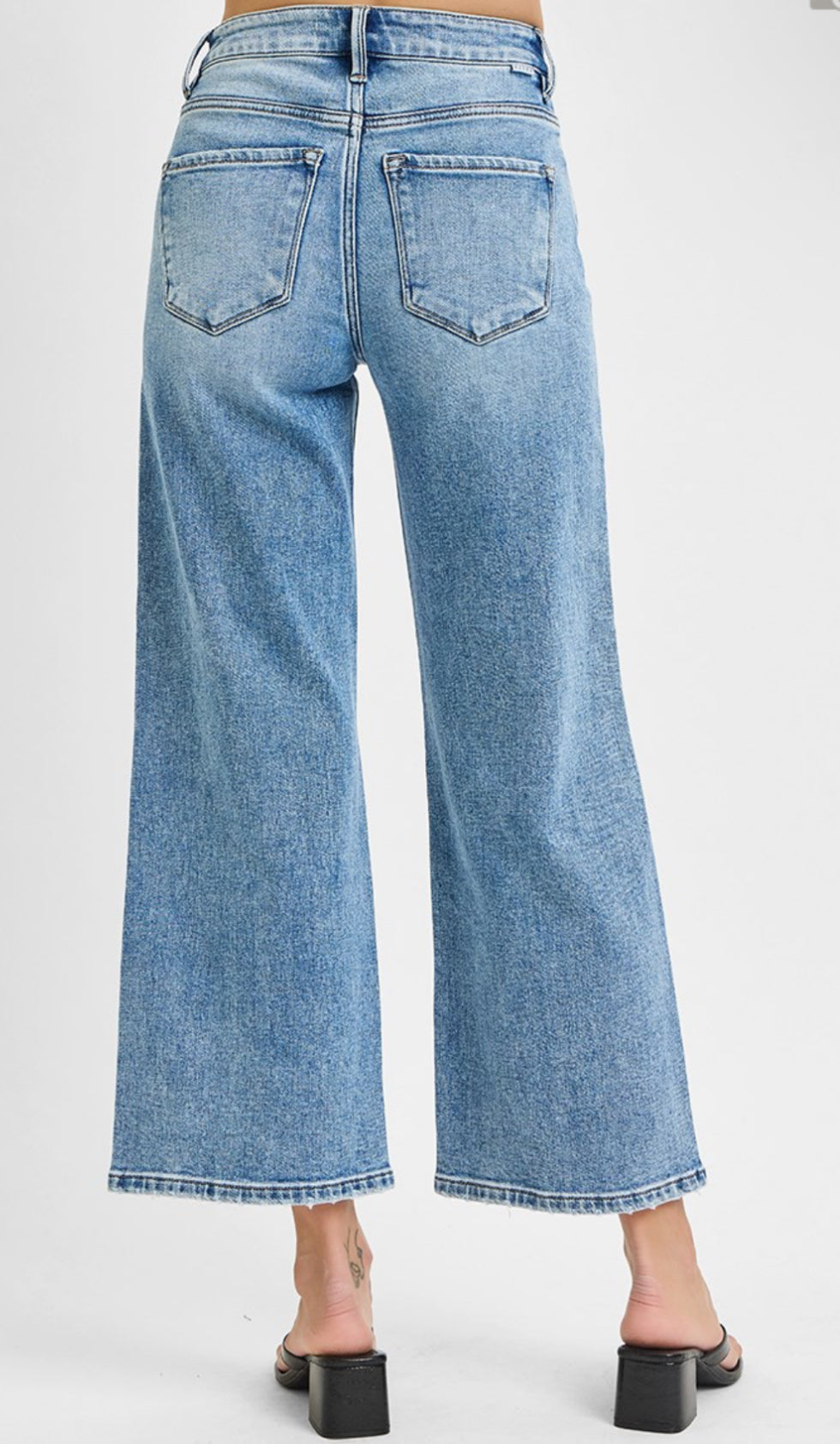 Risen Crop Wide Plus Size Jeans