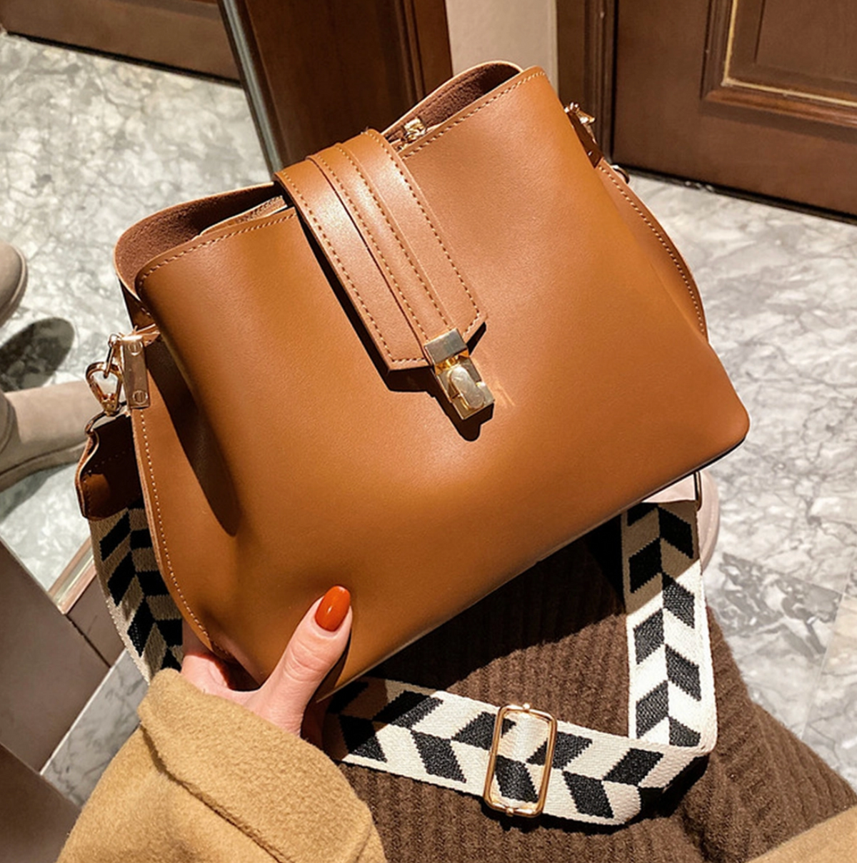Retro Bucket Bag
